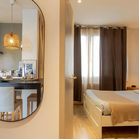 La Perle-proche Vieille-ville & Gare Apartment *